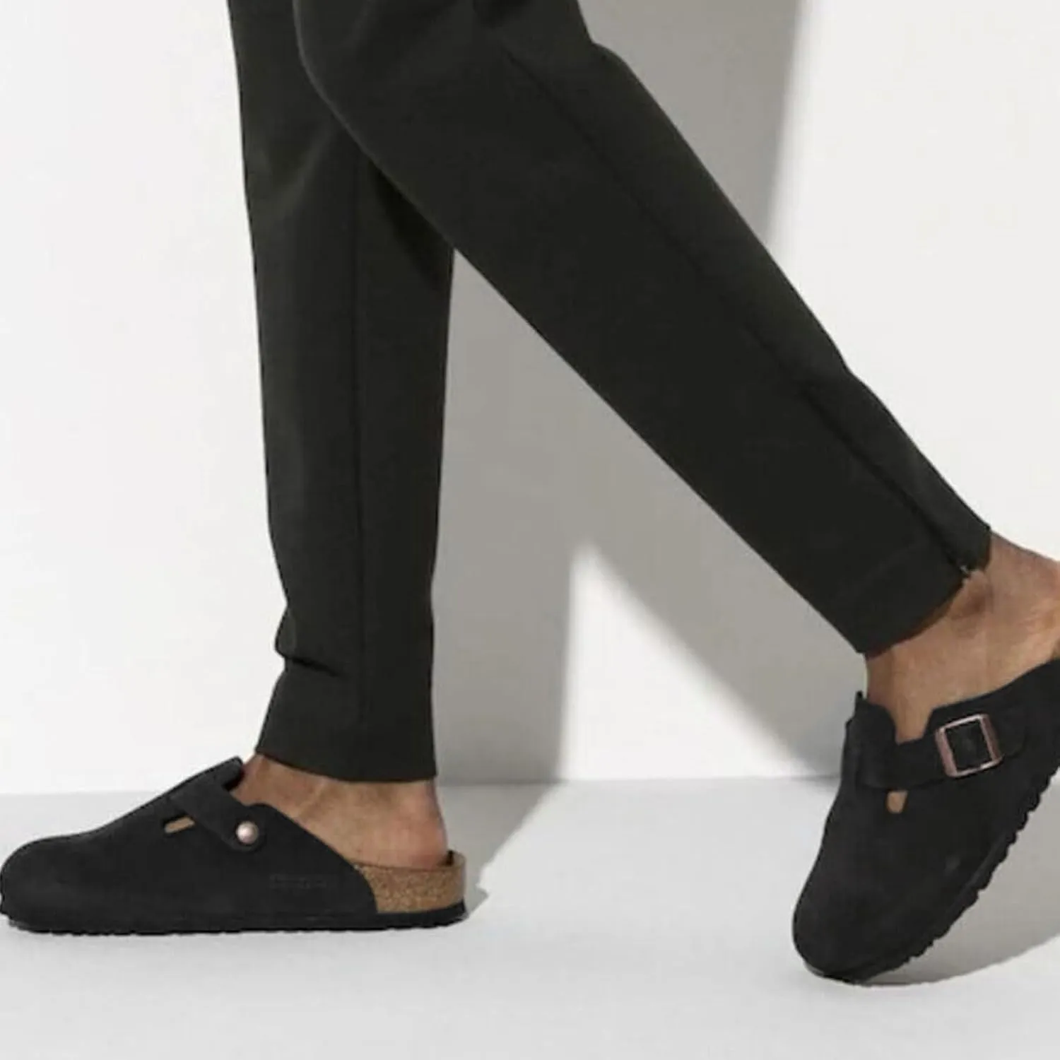 Clogs for Women Men, Mules with Arch Support and Adjustable Buckle, Suede Leather Cork Footbed Potato Shoes
