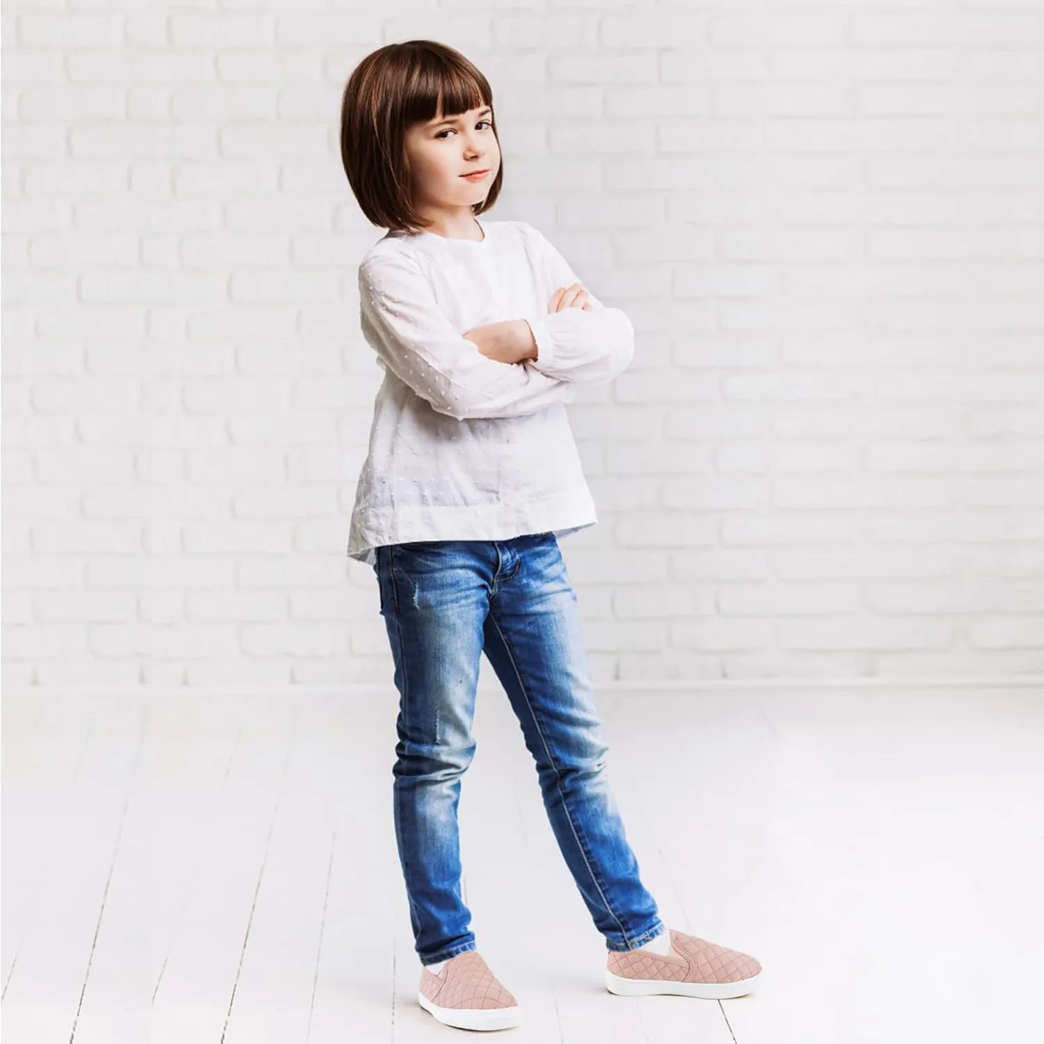 Girls Sneakers Slip On Casual Sneakers for Girls Nonslip Comfort Lightweight Flats Shoes for Big Girls Little Girls