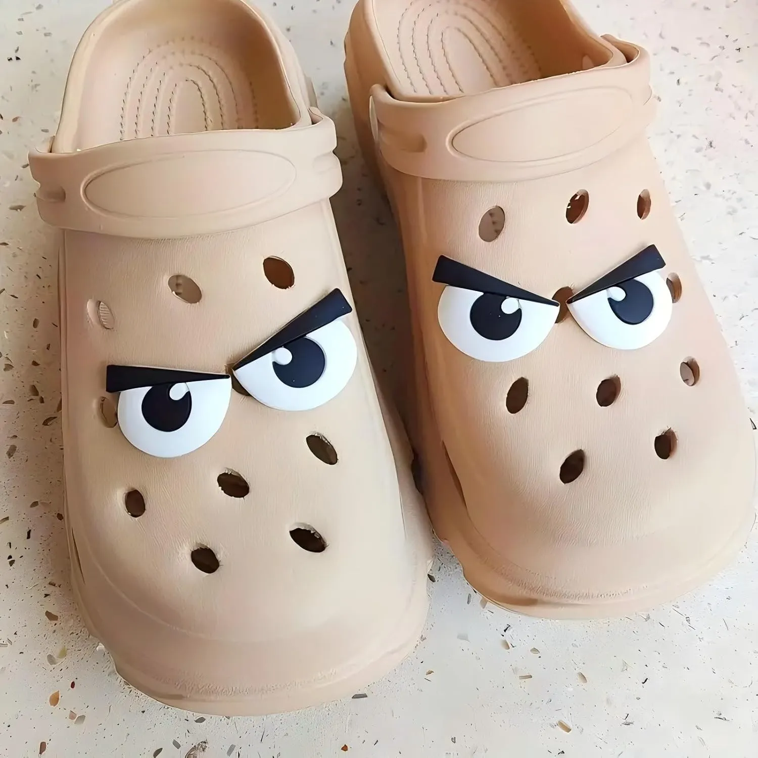 LIU JUN Funny Shoe Charms For Women Men, 4Pairs/8Pairs PVC Night Light Big Eyes Sandals Decoration Party Accessories Gift Jewelry