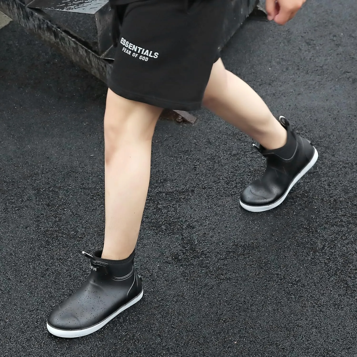 Mens Deck Boots, Saltwater Fishing Booties Rubber Waterproof Ankle Rain Boots, High-performance Footwear Chelsea Boots for Gardening Fishing Boating Camping Sailing