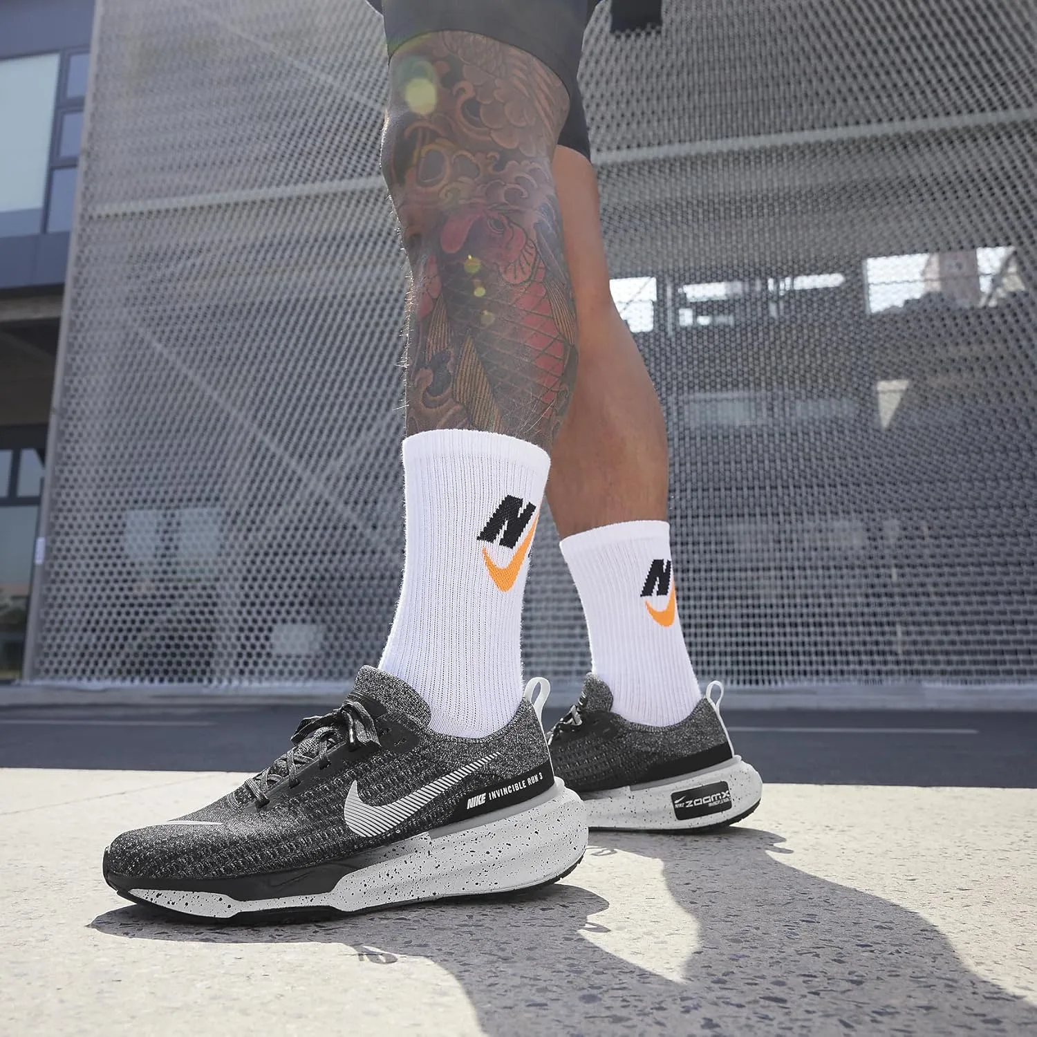 Nike Men's ZoomX Invincible Run Flyknit 3 Sneakers