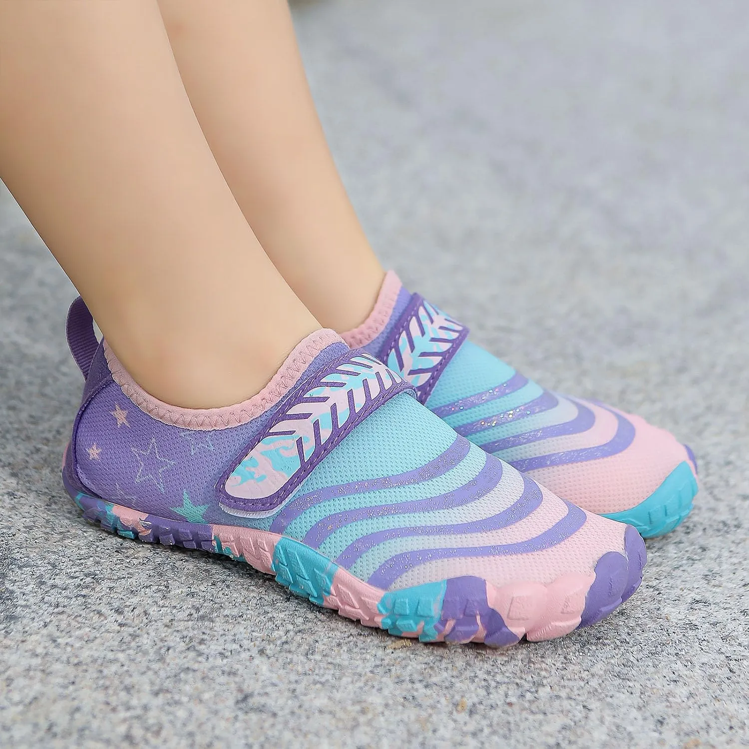 Quickshark Kids Water Shoes Boys Girls Barefoot Aqua Socks Outdoor Indoor Quick Dry Sandals Lightweight Slip On Walking Sneakers for Beach Pool Swim (Little Kid/Big Kid)