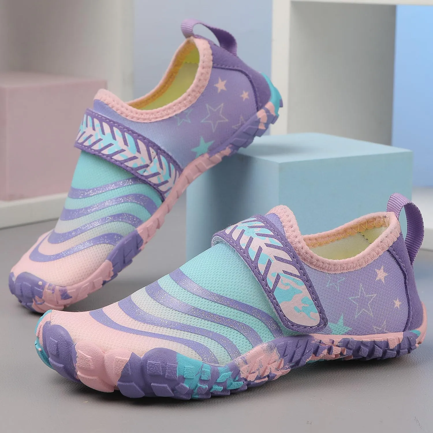 Quickshark Kids Water Shoes Boys Girls Barefoot Aqua Socks Outdoor Indoor Quick Dry Sandals Lightweight Slip On Walking Sneakers for Beach Pool Swim (Little Kid/Big Kid)