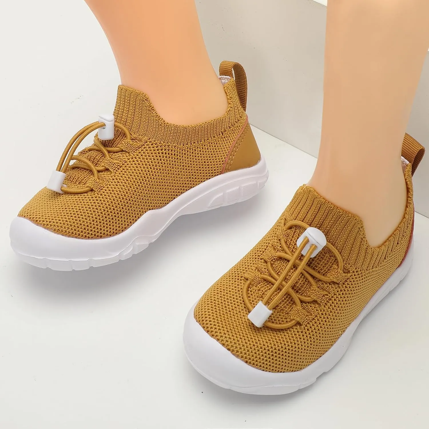 Scurtain Toddler Shoes Boys Girls Tennis Shoes Kids Barefoot Shoes Slip on Sneakers Breathable Walking Running Shoes