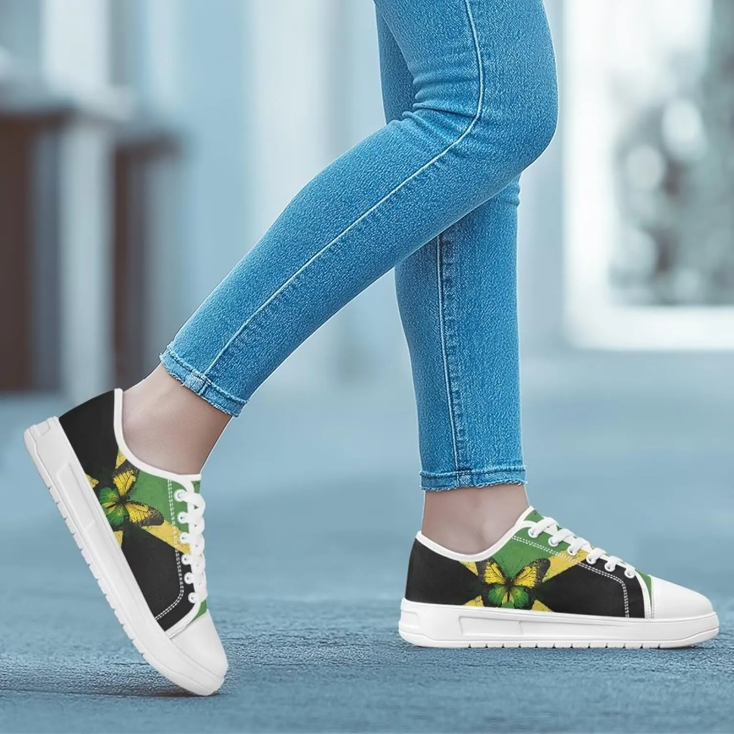 Women's Casual Fashion Canvas Sneakers Hand Free Low-Top Sneakers Lightweight Slip-On Loafers Walking Driving Shoes
