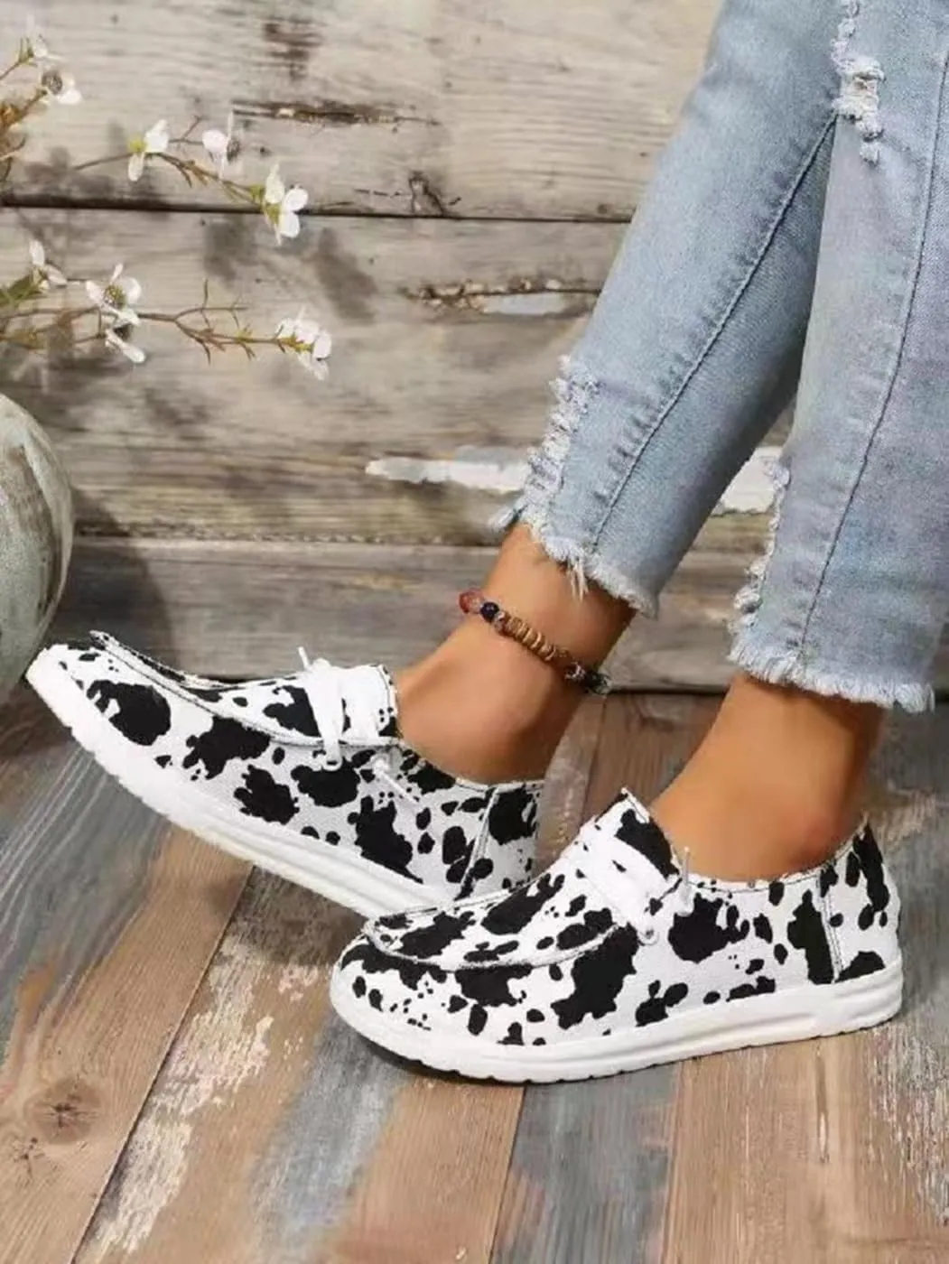Womens Cow Print Shoes Denim Canvas Sneakers Leopard Walking Shoes Casual Comfortable Slip on Flat Loafers Lace-Up Outdoor Shoes