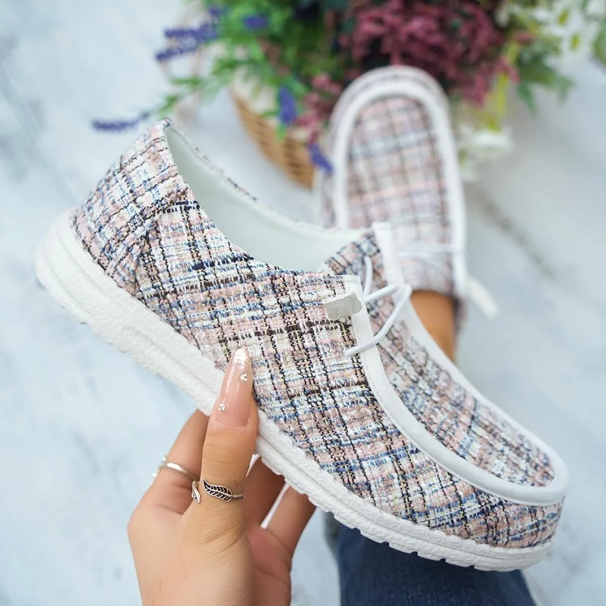 Womens Lace-Up Canvas Lightweight Boat Shoes Casual Comfortable Slip on Knit Loafers Outdoor Walking Low Top Wide Deck Shoes