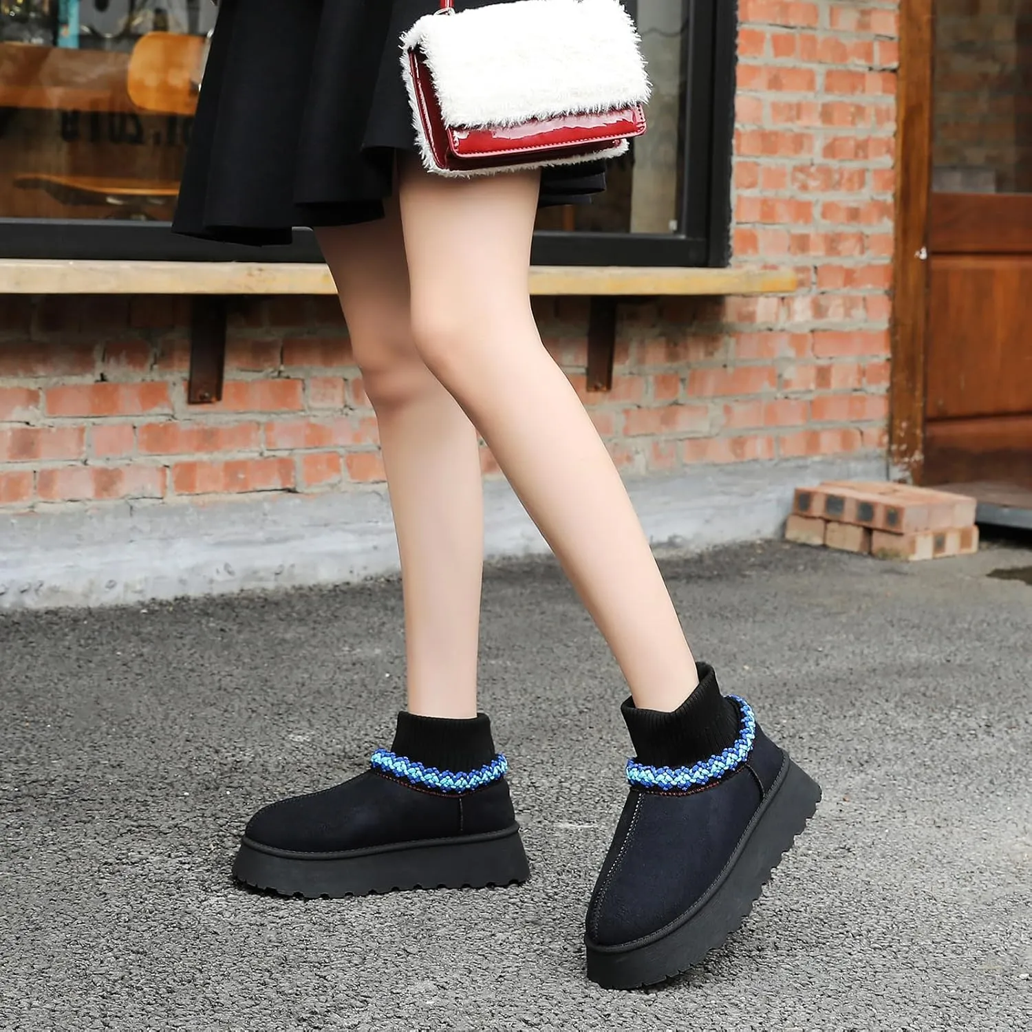 Women's Platform Fuzzy Slippers, Warm Winter Snow Mini Boots with Memory Foam, Fur Fleece Lined House Shoes Indoor and Outdoor