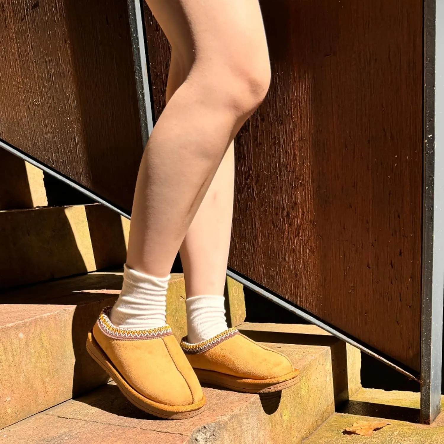 Women's Slippers Platform Mini Boots for Women Short Ankle Boot Fur Fleece Lined House Slippers Anti-Slip Boot For Outdoor