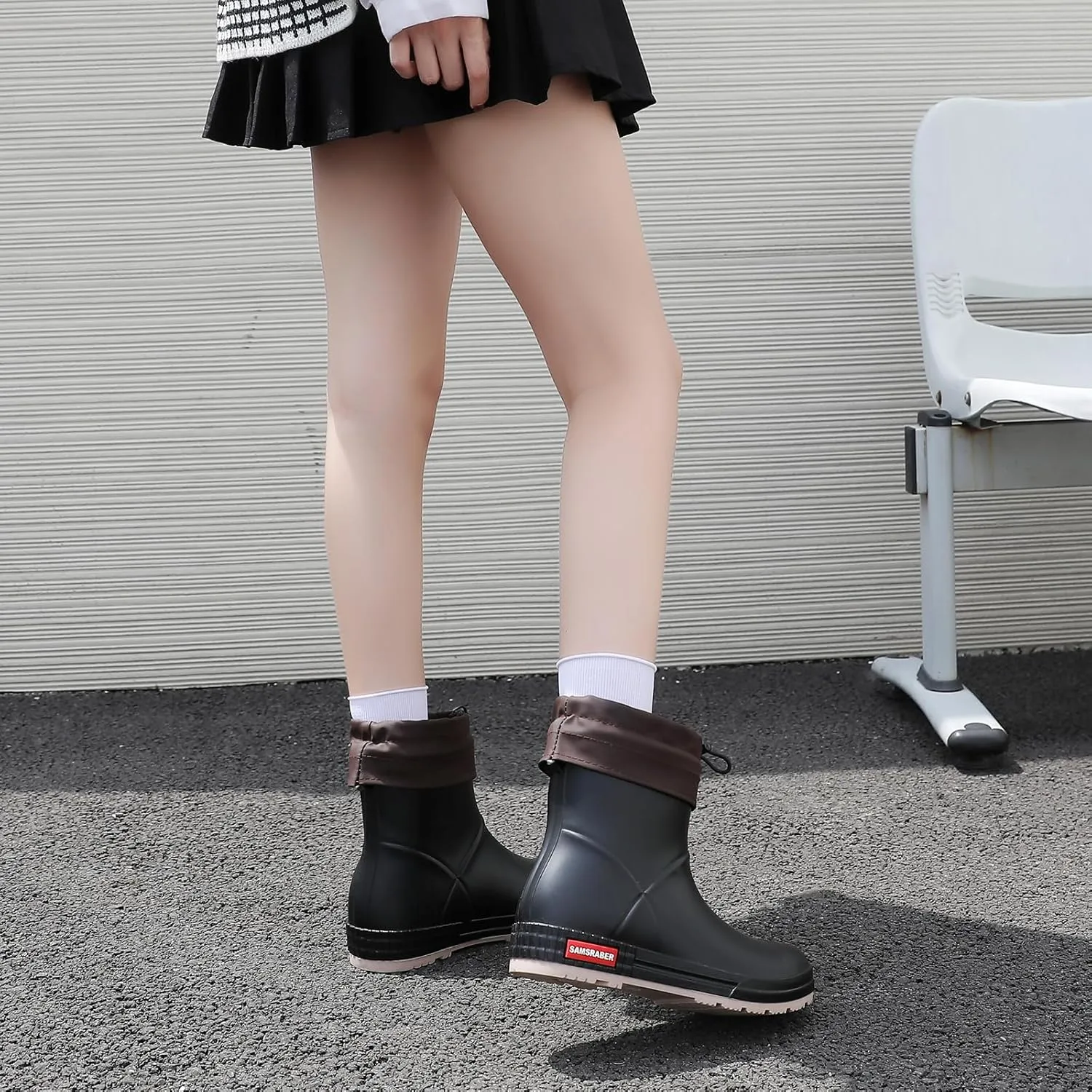 YUHITYGZGS Short Rain Boots for Women and Men, Lightweight Waterproof Garden Boots, Anti-Slip Chelsea Womens Rain Boots, Stylish Mid Heel rubber Ankle Booties with Comfy Insoles for Outdoor