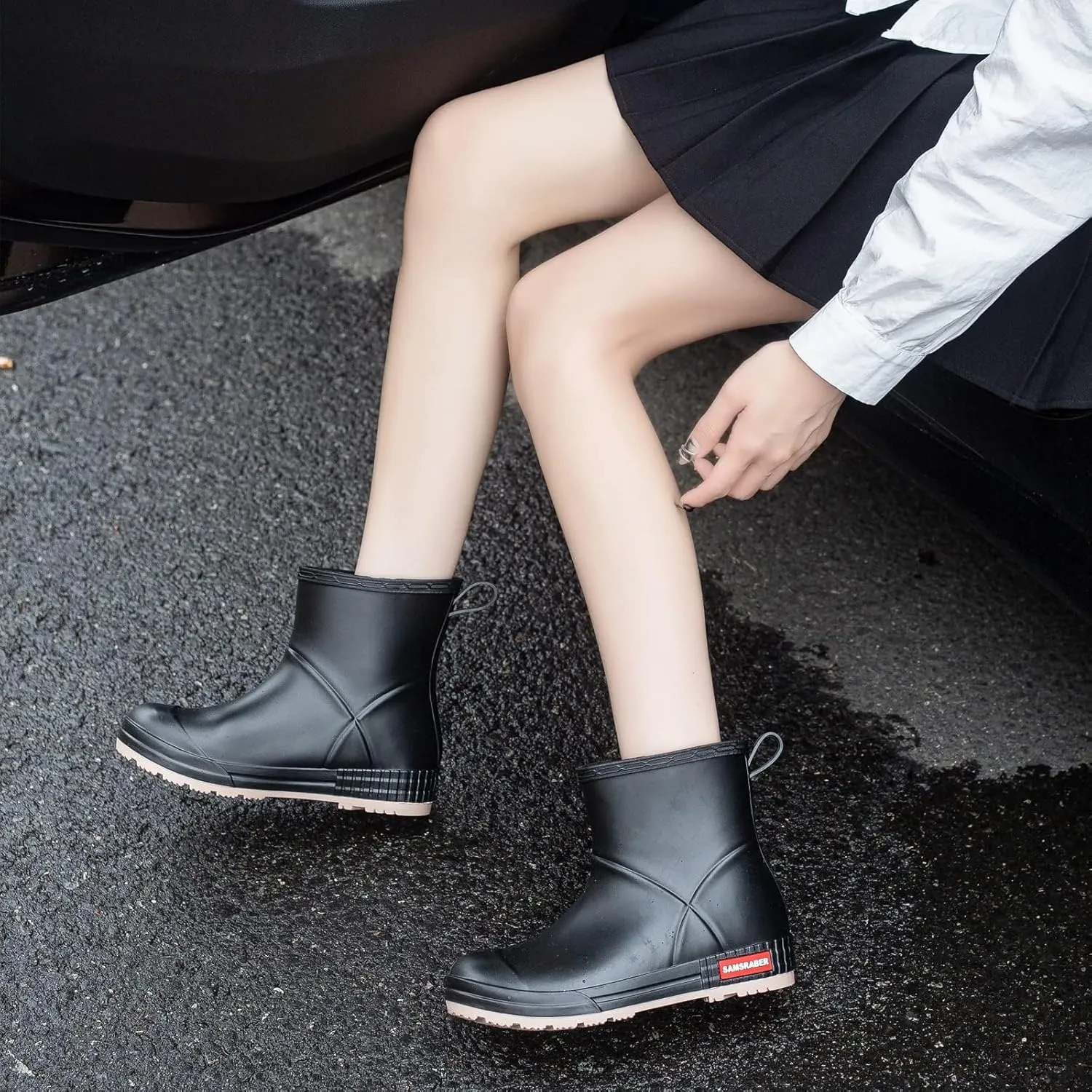 YUHITYGZGS Short Rain Boots for Women and Men, Lightweight Waterproof Garden Boots, Anti-Slip Chelsea Womens Rain Boots, Stylish Mid Heel rubber Ankle Booties with Comfy Insoles for Outdoor